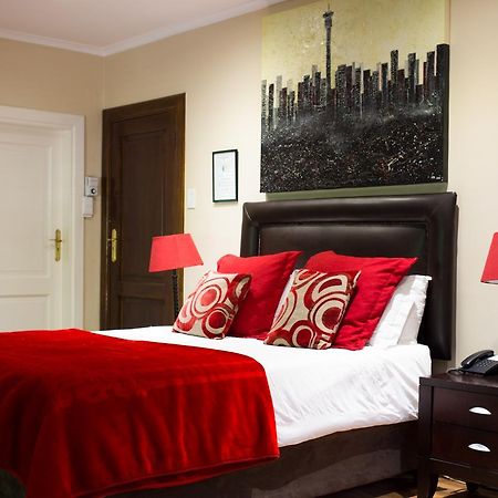 No66 Sandton Lodge Йоханнесбург Экстерьер фото