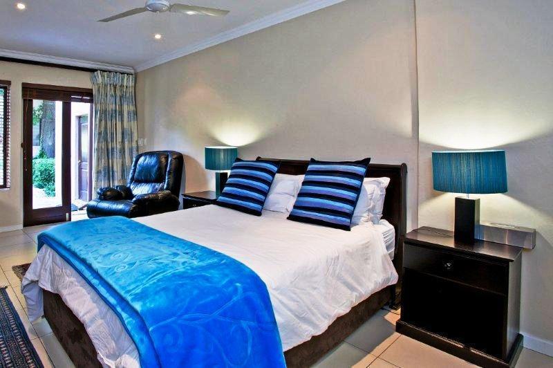 No66 Sandton Lodge Йоханнесбург Номер фото